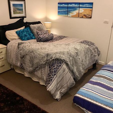 Sea View Guest House Auckland Exterior photo
